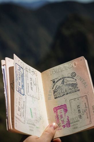 italy immigration lawyer